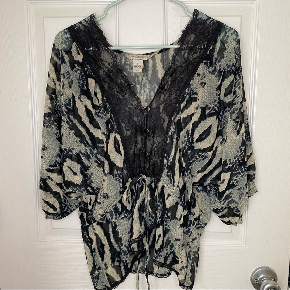 Lace top